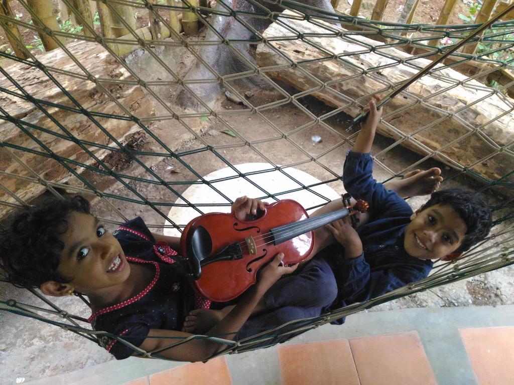 Jungle Jive Tree House Munnar Bed and Breakfast Exteriör bild