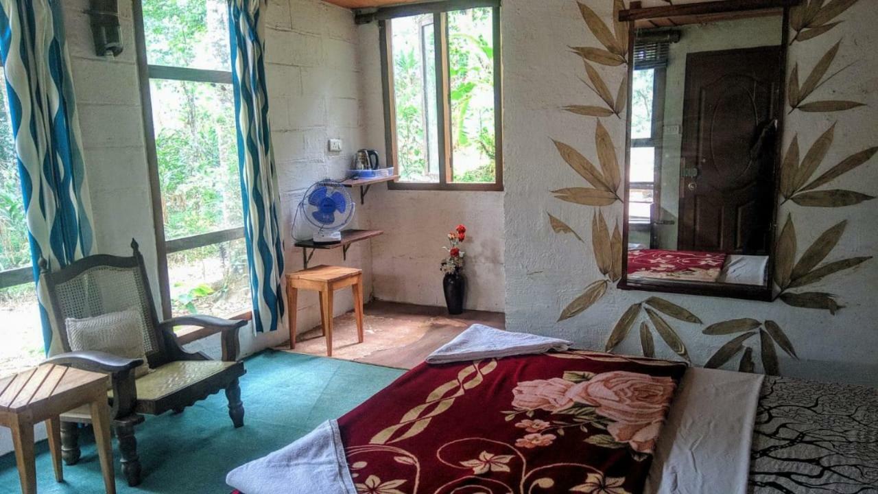 Jungle Jive Tree House Munnar Bed and Breakfast Exteriör bild